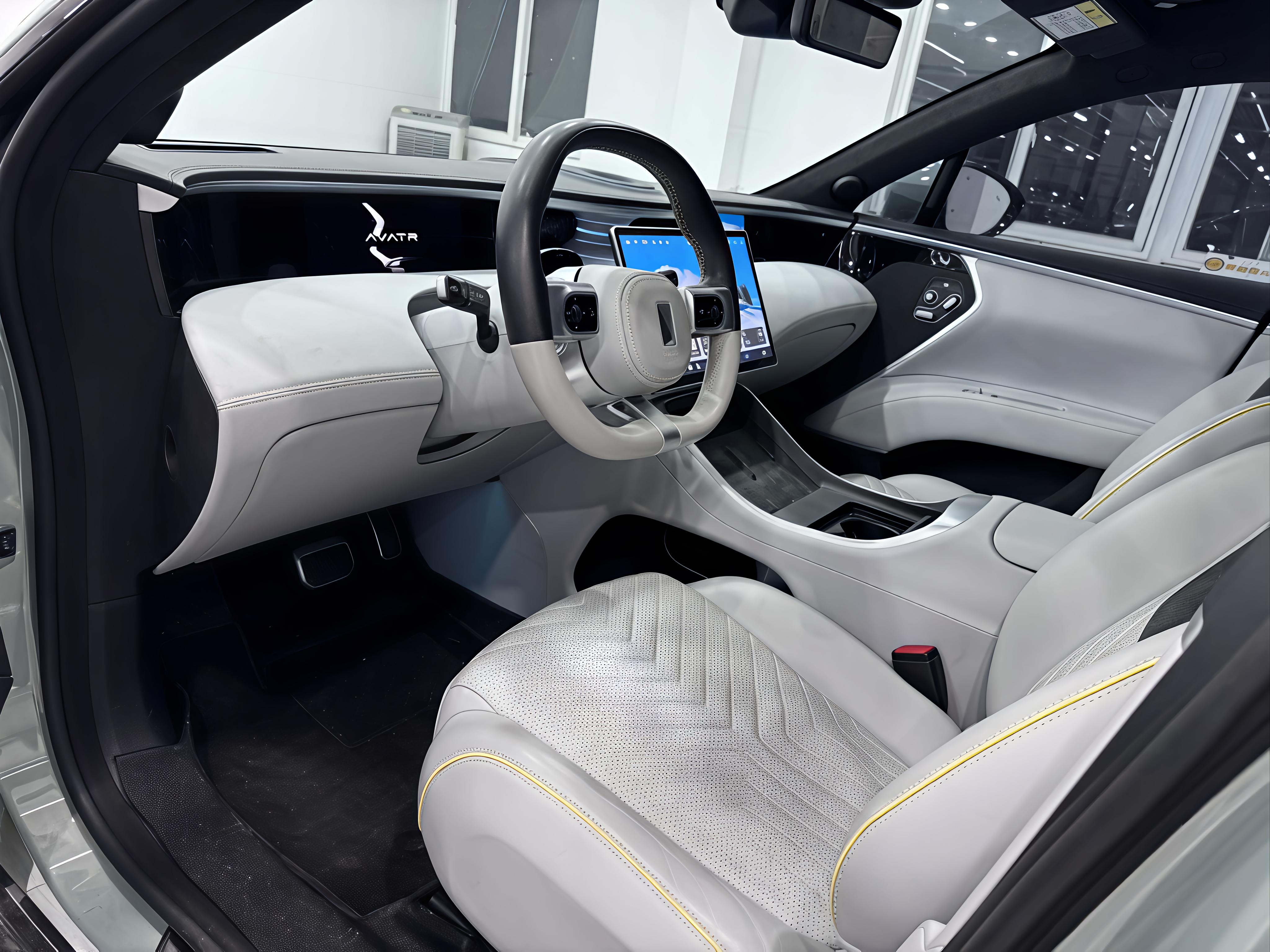 QUALITY AVATR 11 2023 Model Pure Electric Luxury SUV — image 3