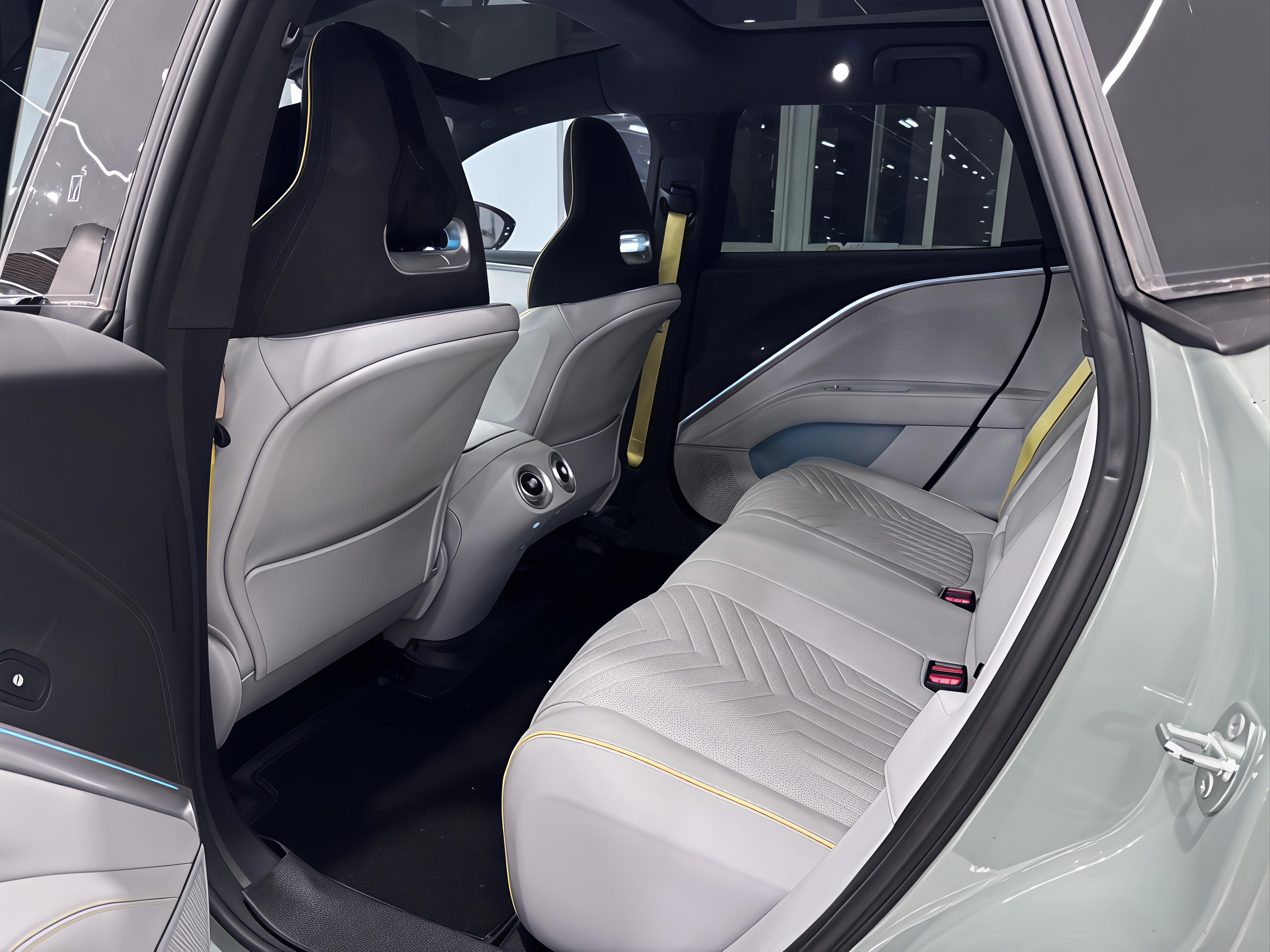QUALITY AVATR 11 2023 Model Pure Electric Luxury SUV — image 4