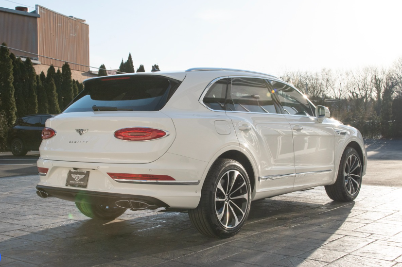 Bently Bentayga Luxury SUV — image 4