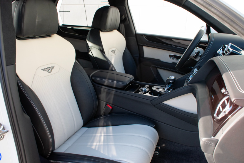 Bently Bentayga Luxury SUV Vorschaubild 6