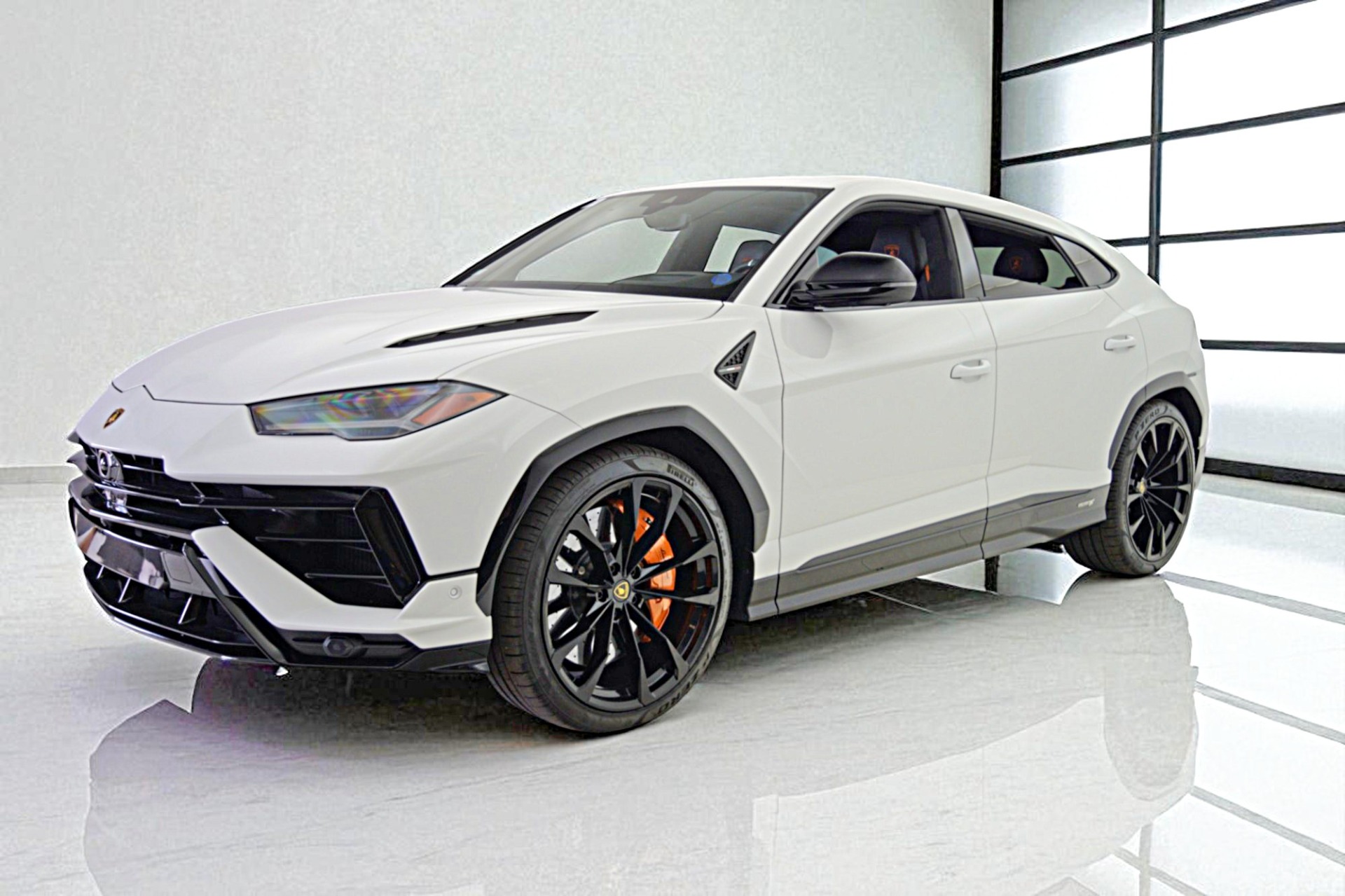 Lamborghini Urus Luxury SUV