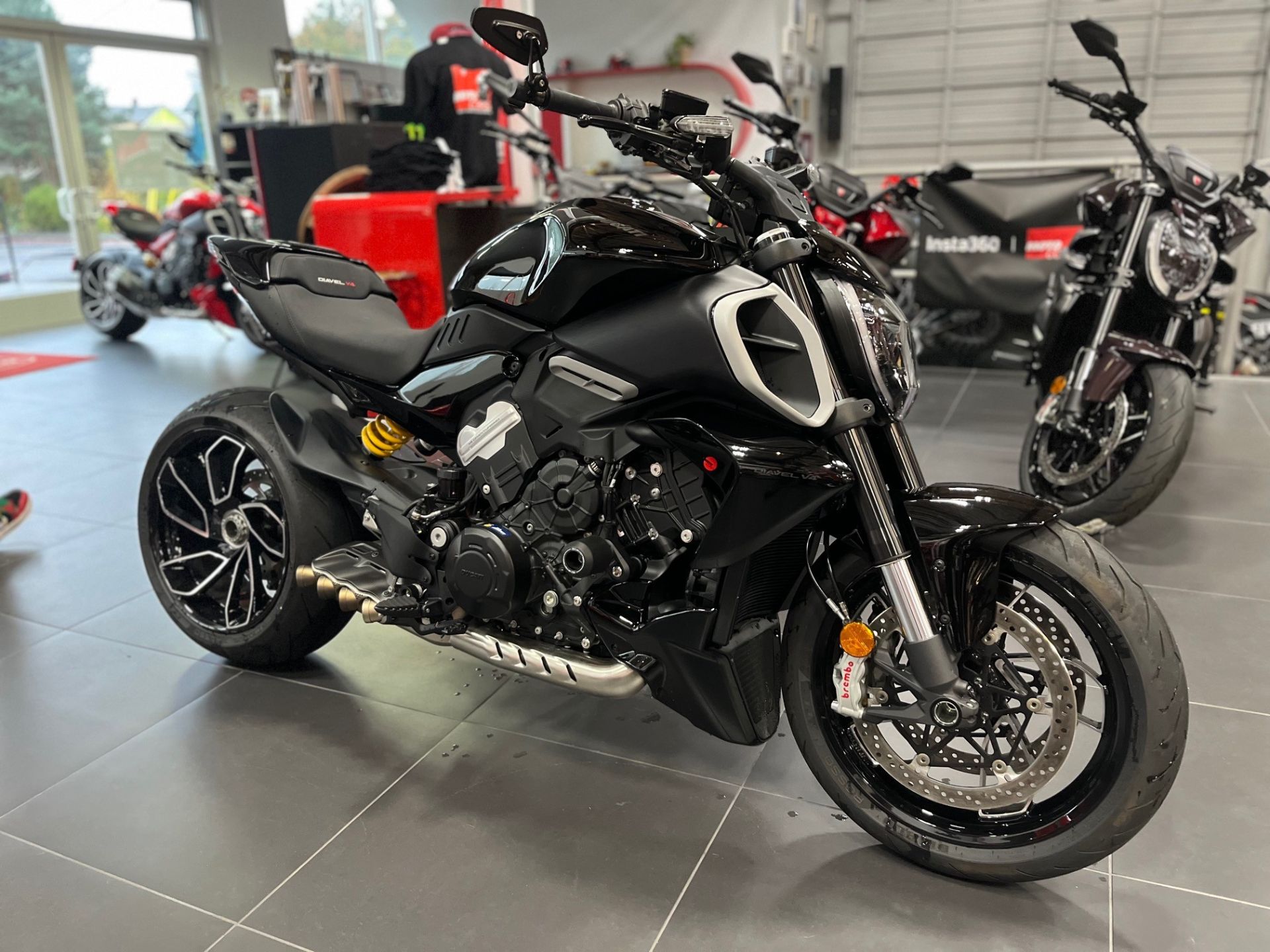 Ducati XDiavel S 2024 Luxury Power Cruiser