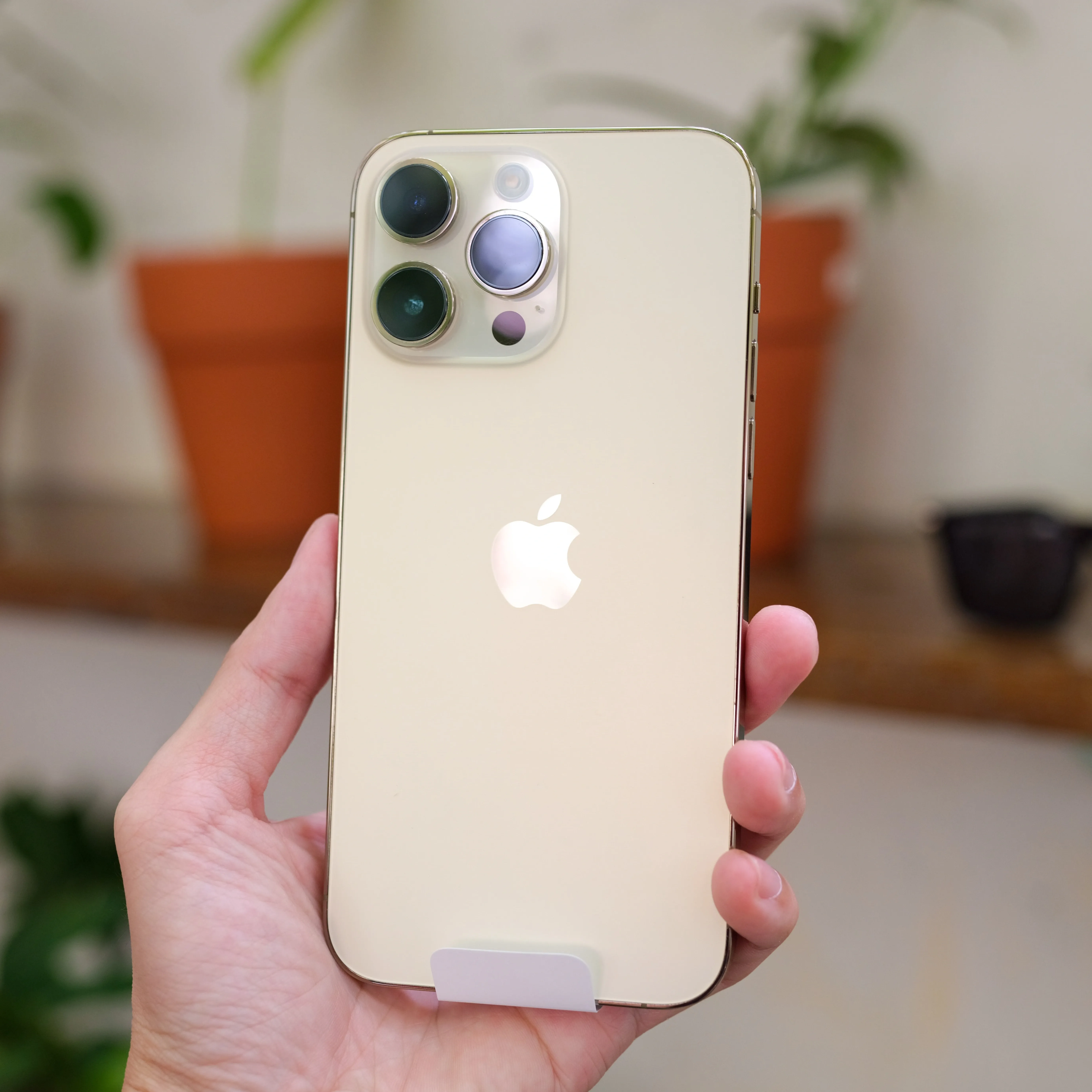 US Version Original Used for IPhone16 15 14 13 12 11 3G-8G RAM 48MP Camera 99% New Condition Mobile Phone 5GLTE Compatible