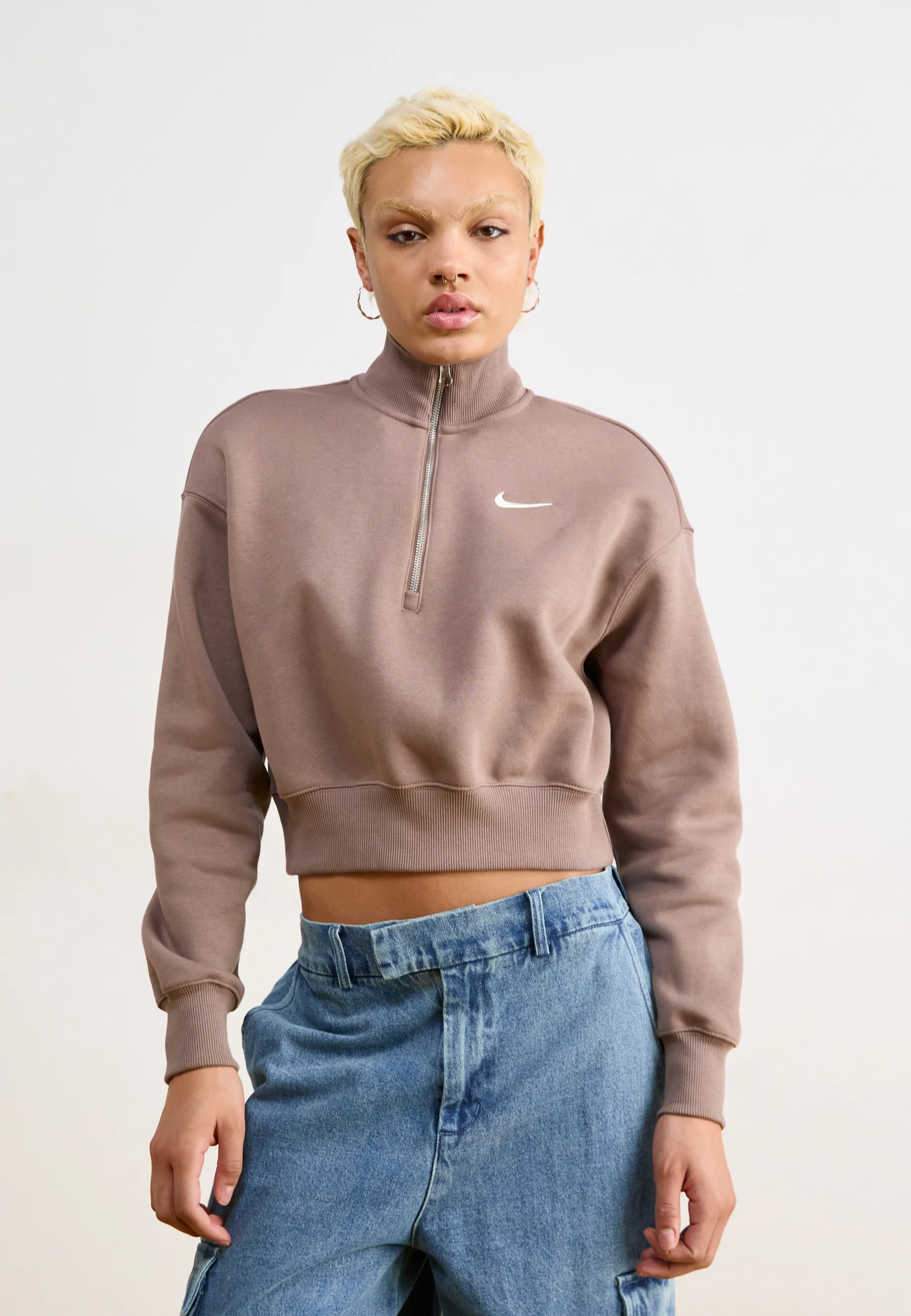 Nike Sportswear Sweatshirt - mink brown/sail Tapered Long Sleeves 80% cotton, 20% polyester — image 2