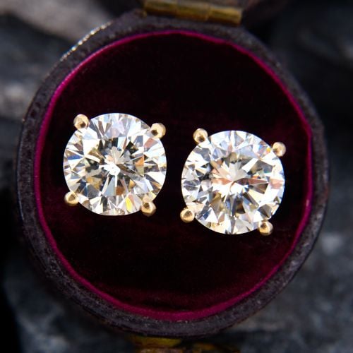 IGI Certified Customizable Laboratory Diamond Stud Earrings, 18K Gold Stud Earrings
