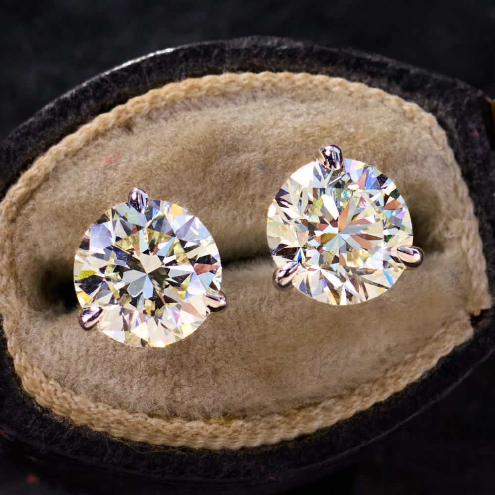 Sterling Silver Heart-Shape Moissanite Diamond Stud Earrings